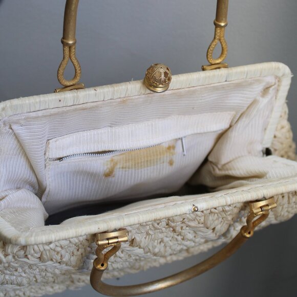 Vintage 50s / 60s Cream Raffia Woven Gold Accent Metal Cocktail Party Handbag - Picture 6 of 6
